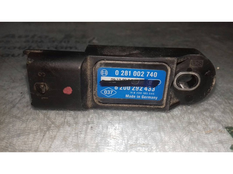 Recambio de sensor presion para renault megane iii berlina 5 p dynamique referencia OEM IAM 0281002740 8200292433 BOSCH