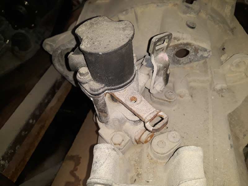 Recambio de caja cambios para seat ibiza (6k) gt (1998) referencia OEM IAM AFE  MANUAL 5V