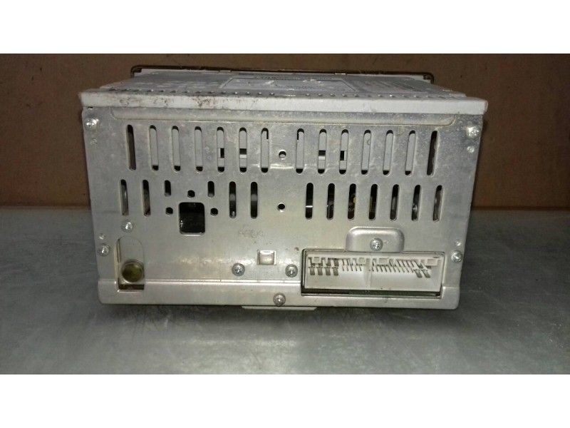 Recambio de sistema audio / radio cd para kia cee´d drive referencia OEM IAM AC110A2EE 96170A2100WK 10R035836