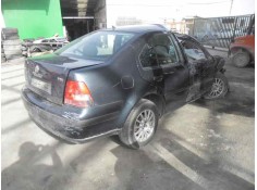 volkswagen bora berlina (1j2) del año 2003 2