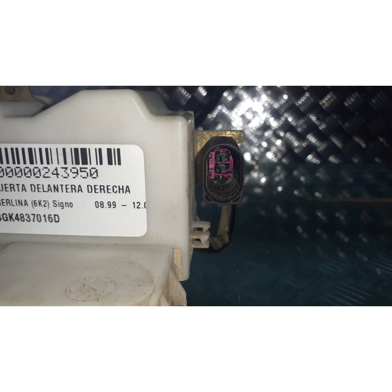 Recambio de cerradura puerta delantera derecha para seat cordoba berlina (6k2) signo referencia OEM IAM 2SBGK4837016D  