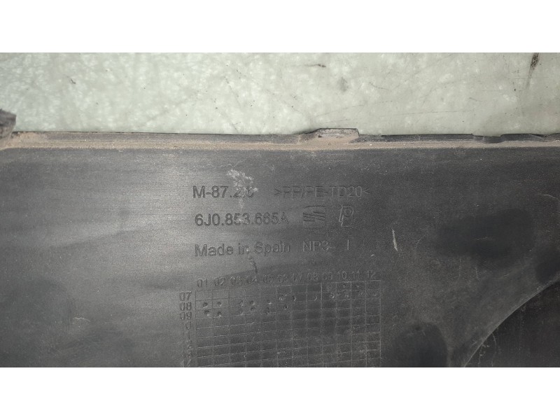 Recambio de rejilla paragolpes izquierda para seat ibiza (6j5) sport referencia OEM IAM 6J0853665A  