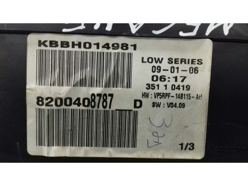Recambio de cuadro instrumentos para renault megane ii classic berlina dynamique referencia OEM IAM 8200408787D 35110419 VISTEON
