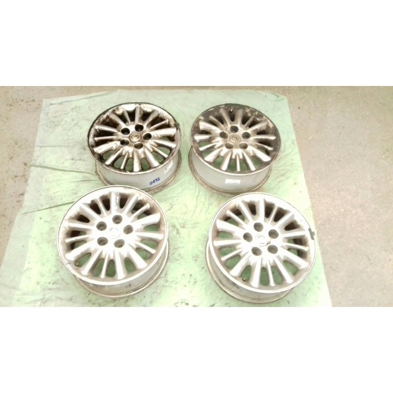 Recambio de juego llantas para chrysler voyager (rg) 2.8 crd grand voyager limited referencia OEM IAM 0ZU38TRMAA 16X6K 