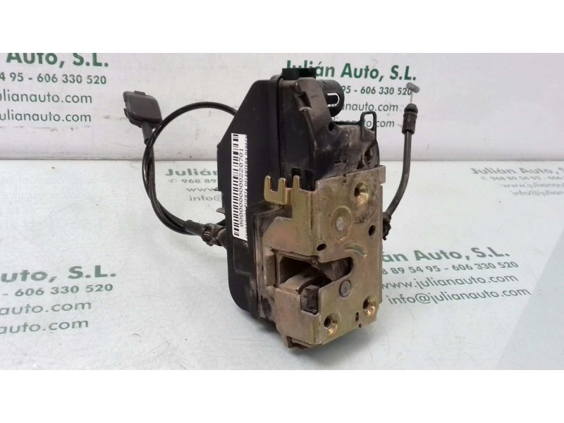 Recambio de cerradura puerta delantera derecha para renault megane ii classic berlina dynamique referencia OEM IAM   4 PINES