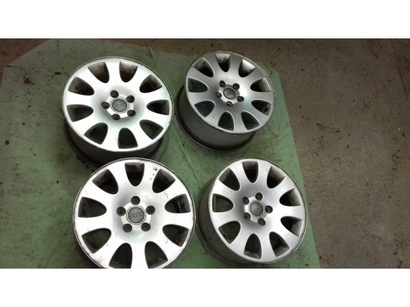 Recambio de juego llantas para audi a6 berlina (4b2) 1.9 tdi referencia OEM IAM 4B0601025 7JX16H2 ET45