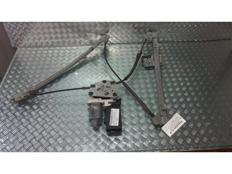 Recambio de elevalunas delantero derecho para volkswagen golf iv berlina (1j1) conceptline 4motion referencia OEM IAM 7746002101