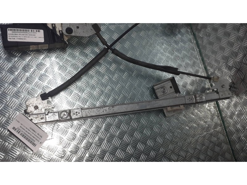 Recambio de elevalunas delantero derecho para volkswagen golf iv berlina (1j1) conceptline 4motion referencia OEM IAM 7746002101