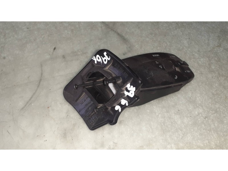 Recambio de mando multifuncion para seat ibiza (6j5) sport referencia OEM IAM 5J0959849  RADIO