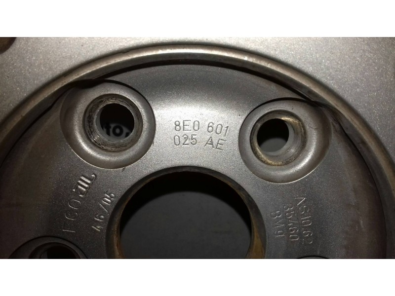 Recambio de juego llantas para audi a6 berlina (4b2) 2.5 tdi referencia OEM IAM 8E0601025AE 7JX16H2 ET42