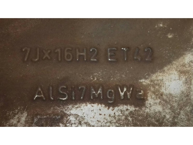 Recambio de juego llantas para audi a4 berlina (8e) 2.5 tdi (120kw) referencia OEM IAM 8E0601025 7JX16H2 ET42