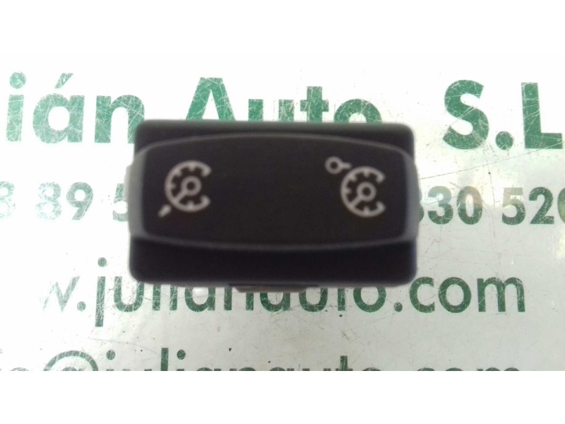 Recambio de interruptor para renault megane ii classic berlina dynamique referencia OEM IAM 424264 28082 CONTRL VELOCIDAD