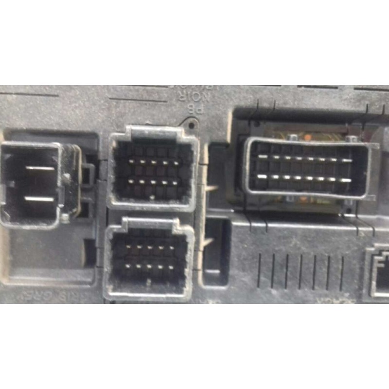 Recambio de centralita motor uce para citroen c4 berlina collection referencia OEM IAM 9661204380 0281012985 KIT - BOSCH