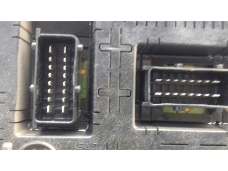 Recambio de centralita motor uce para citroen c4 berlina collection referencia OEM IAM 9661204380 0281012985 KIT - BOSCH