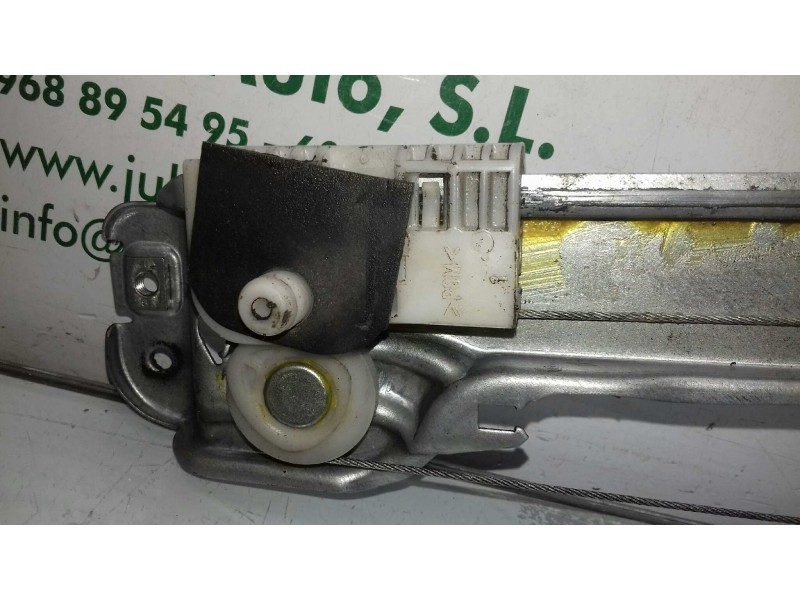 Recambio de elevalunas trasero izquierdo para renault clio iii exception 2 referencia OEM IAM 8200291151 981284200 ELECTRICO