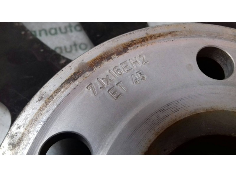Recambio de llanta para volkswagen passat berlina (3b3) advance referencia OEM IAM 3C0601025C 7JX16 ET 45