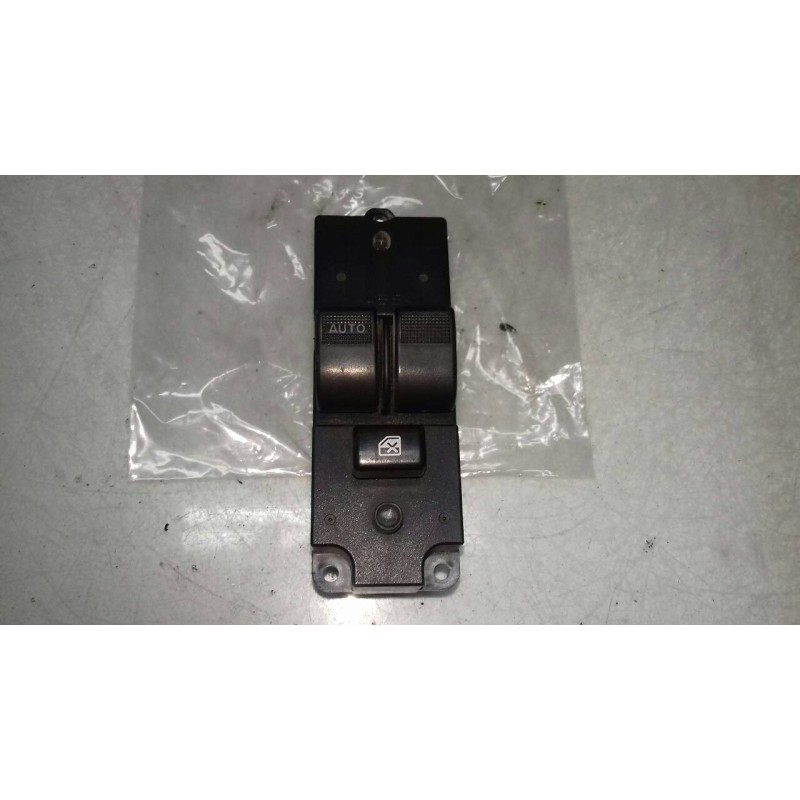 Recambio de mando elevalunas delantero izquierdo para mazda 323 berl. f/s (bj) 2.0 td f comfort referencia OEM IAM BL4F66350 C8H