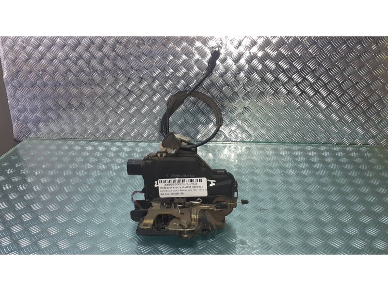 Recambio de cerradura puerta trasera izquierda para volkswagen golf iv berlina (1j1) conceptline 4motion referencia OEM IAM 3B48