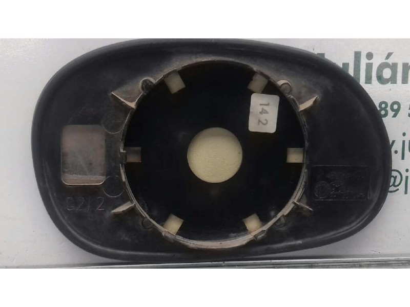 Recambio de cristal retrovisor izquierdo para renault laguna (b56) referencia OEM IAM 834051 712070 