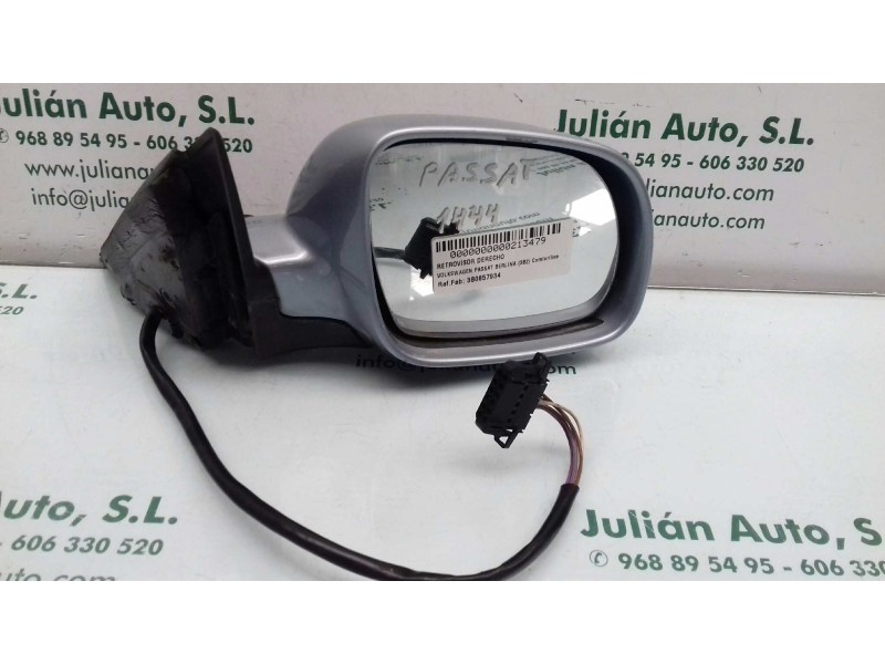 Recambio de retrovisor derecho para volkswagen passat berlina (3b2) comfortline referencia OEM IAM 3B0857934  ELECTRICO