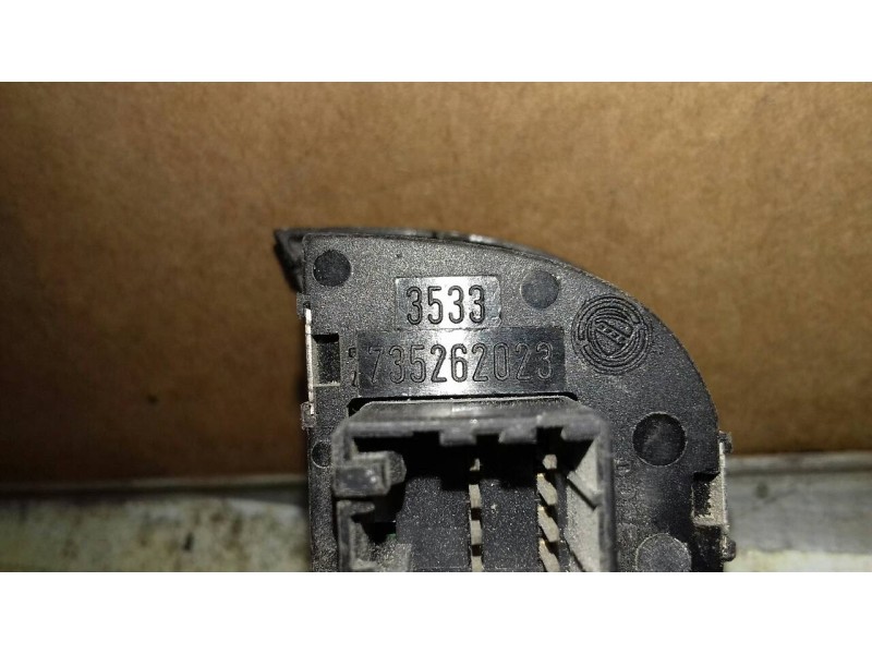 Recambio de mando multifuncion para alfa romeo 147 (190) 1.9 jtd distinctive referencia OEM IAM 735262023 3533 
