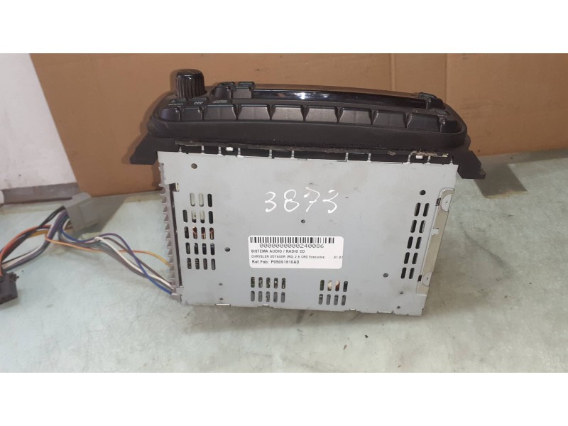Recambio de sistema audio / radio cd para chrysler voyager (rg) 2.5 crd executive referencia OEM IAM P05091610AD  