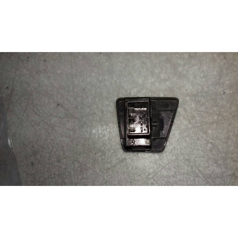 Recambio de mando elevalunas delantero izquierdo para fiat panda (169) 1.2 8v dynamic referencia OEM IAM 28767 7166A 