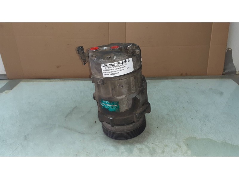 Recambio de compresor aire acondicionado para volkswagen sharan (7m8) básico referencia OEM IAM 7M0820803P 19D629 DENSO