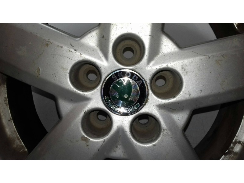 Recambio de llanta para skoda octavia berlina (1z3) edition 100 referencia OEM IAM 1U0601025H 6JX15H2 ET 38