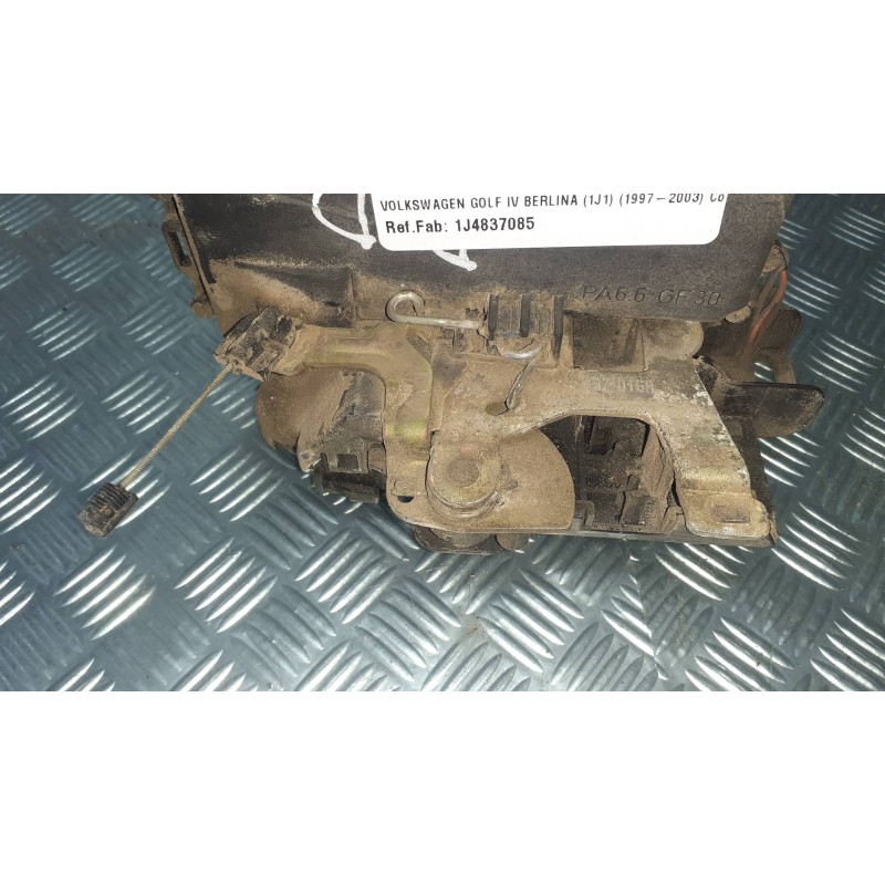 Recambio de cerradura puerta delantera derecha para volkswagen golf iv berlina (1j1) conceptline 4motion referencia OEM IAM 1J48