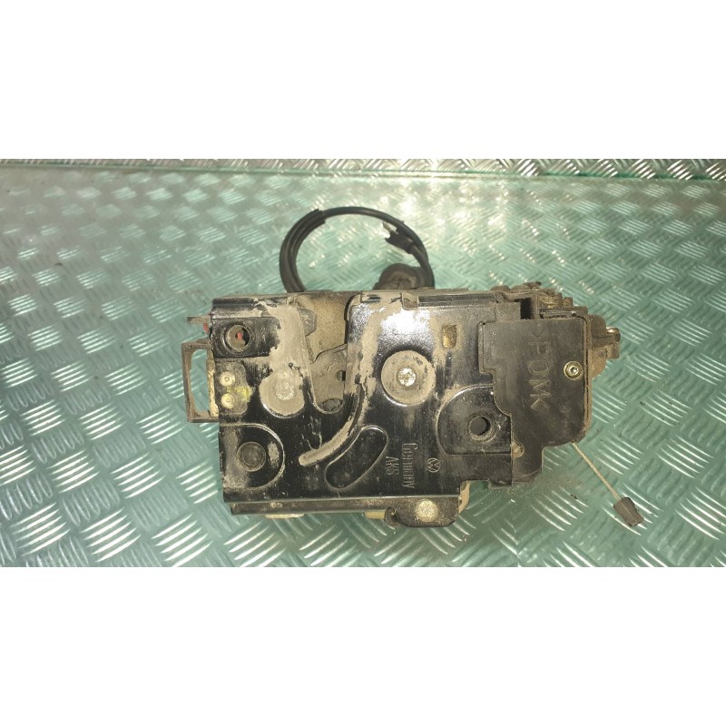 Recambio de cerradura puerta delantera derecha para volkswagen golf iv berlina (1j1) conceptline 4motion referencia OEM IAM 1J48