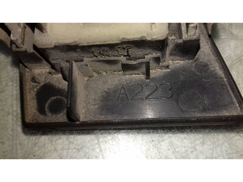 Recambio de mando elevalunas delantero derecho para alfa romeo 145 1.4 t.spark referencia OEM IAM 153050000 A223 