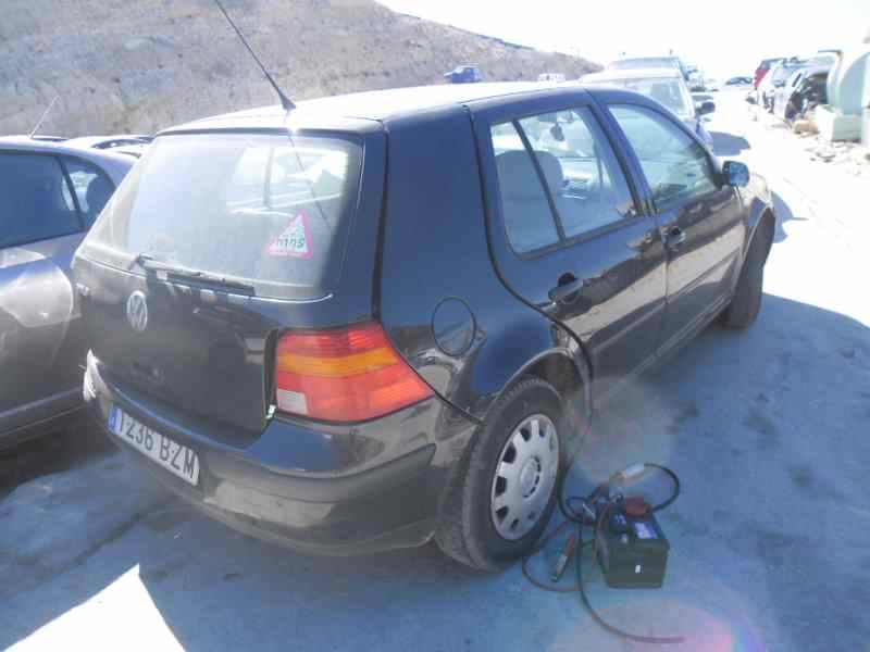 volkswagen golf iv berlina (1j1) del año 2002