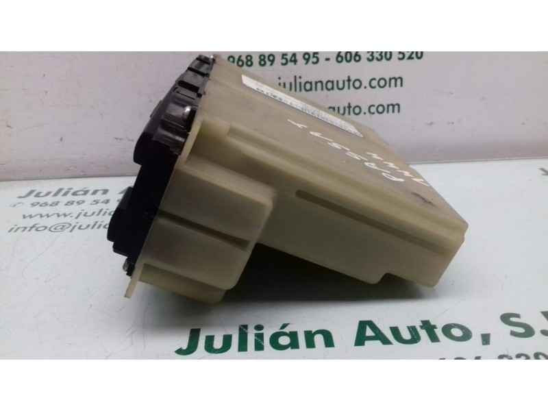 Recambio de mando climatizador para volkswagen passat berlina (3b2) comfortline referencia OEM IAM 3B1907044B 5HB00761710 HELLA