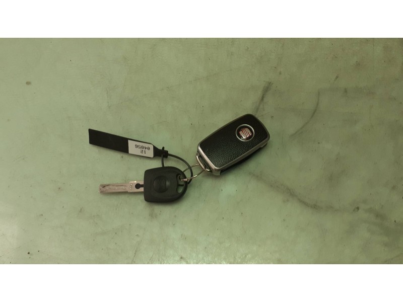 Recambio de conmutador de arranque para seat ibiza (6j5) sport referencia OEM IAM 4B0905851C  
