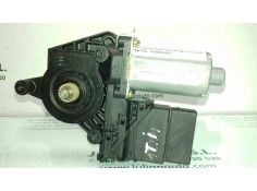 Recambio de motor elevalunas trasero izquierdo para volkswagen passat berlina (3b2) comfortline referencia OEM IAM 0130821697 05