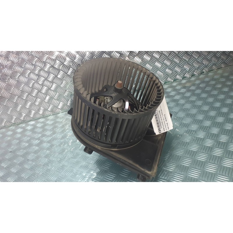 Recambio de ventilador calefaccion para volkswagen golf iv berlina (1j1) conceptline 4motion referencia OEM IAM 657877G  H356578