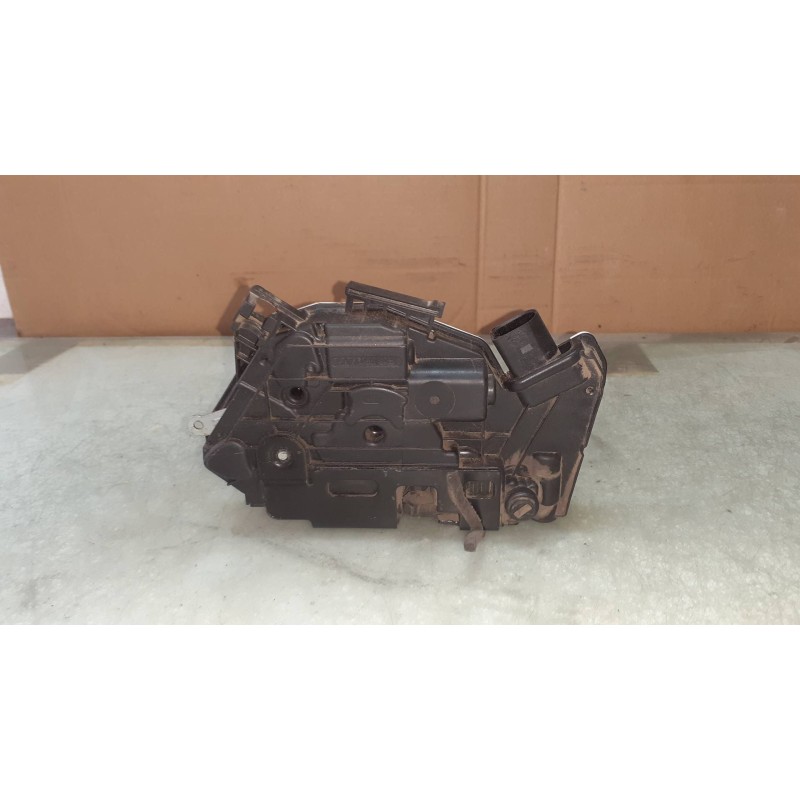Recambio de cerradura puerta trasera derecha para seat ibiza (6j5) sport referencia OEM IAM 6J0839016A 3+3 NEGRO