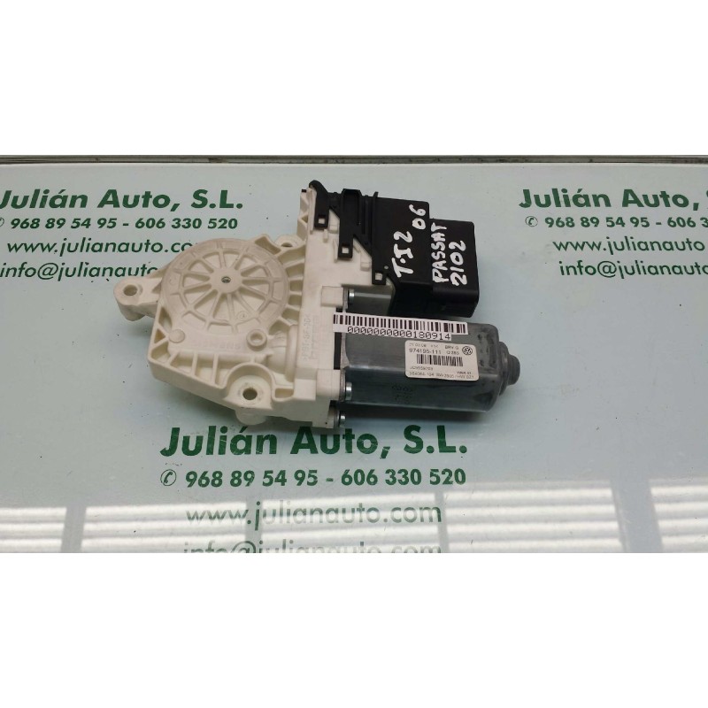 Recambio de motor elevalunas trasero izquierdo para volkswagen passat variant (3c5) advance referencia OEM IAM 1C9959703 9752802