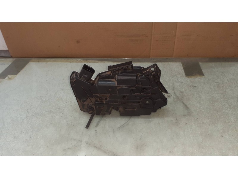 Recambio de cerradura puerta trasera izquierda para seat ibiza (6j5) sport referencia OEM IAM 6J0839015A  
