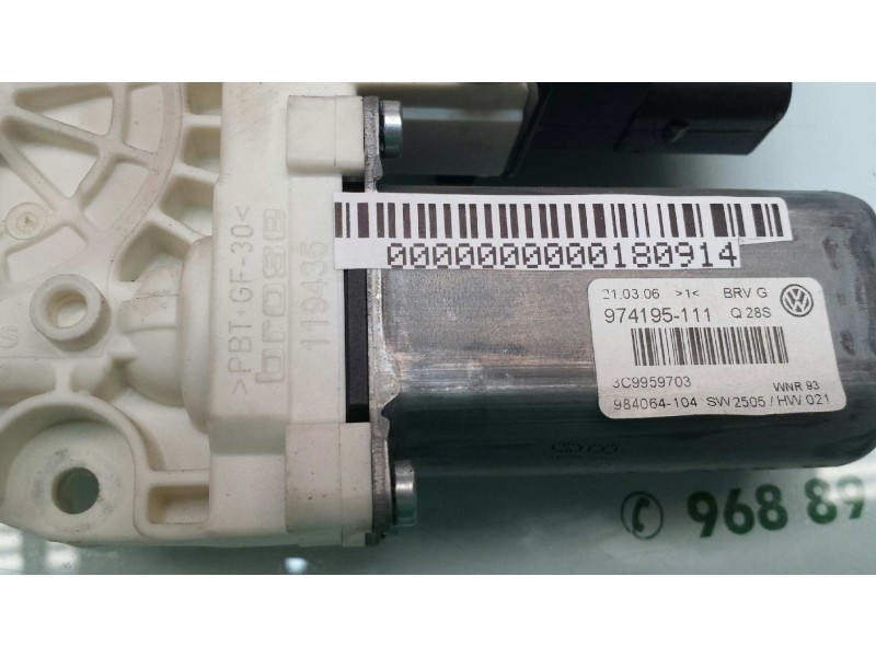 Recambio de motor elevalunas trasero izquierdo para volkswagen passat variant (3c5) advance referencia OEM IAM 1C9959703 9752802