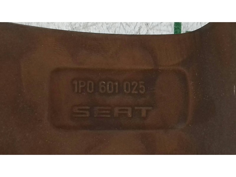 Recambio de llanta para seat leon (1p1) reference referencia OEM IAM 1P0601025 6.5JX16H2 ET 50