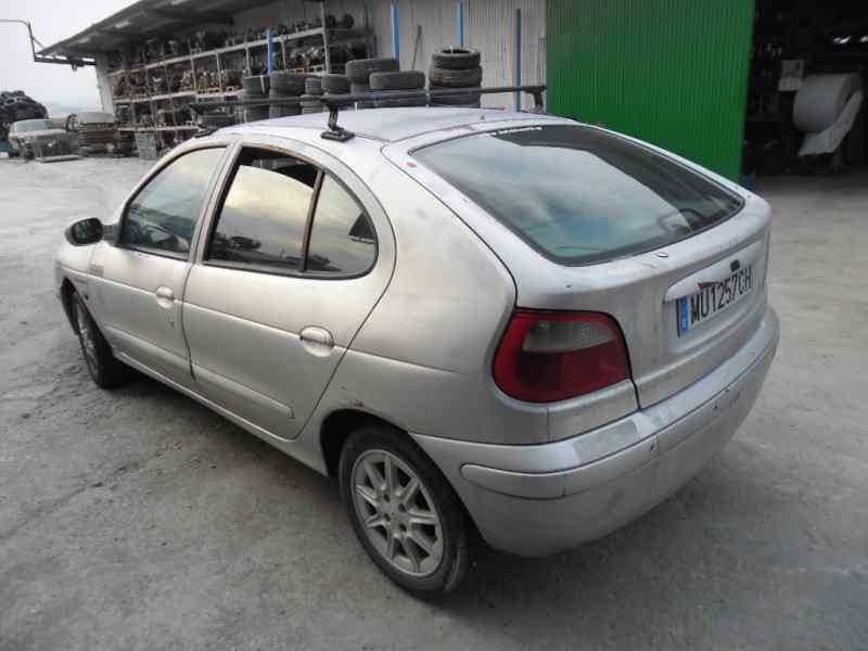 renault megane i classic (la0) del año 2000