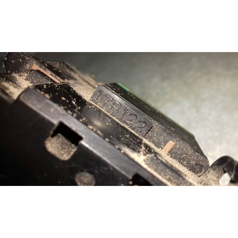 Recambio de mando limpia para mazda 6 berlina (gg) 2.0 active (4-ptas.) referencia OEM IAM 17B122 17D254LH 