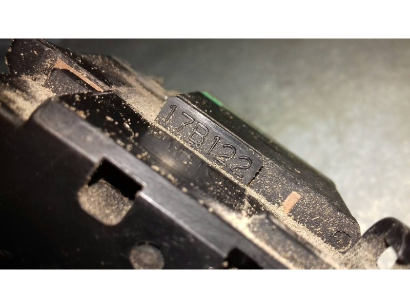 Recambio de mando limpia para mazda 6 berlina (gg) 2.0 active (4-ptas.) referencia OEM IAM 17B122 17D254LH 