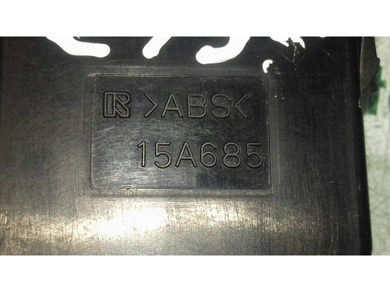 Recambio de interruptor para toyota prius (nhw20) basis referencia OEM IAM 15A685 6 PINES FRENO MANO