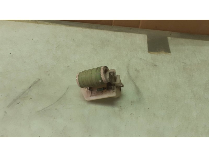 Recambio de resistencia calefaccion para volvo s60 berlina 2.4 d referencia OEM IAM   