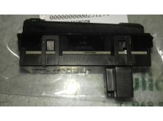 Recambio de pantalla multifuncion para toyota prius (nhw20) basis referencia OEM IAM 8391047040 4 PINES RELOJ INTERIOR 2