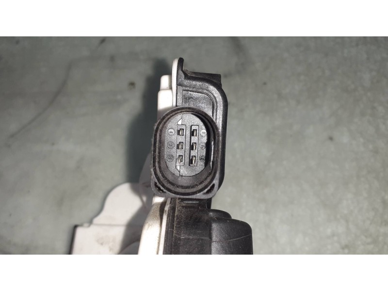 Recambio de cerradura puerta delantera derecha para seat ibiza (6j5) sport referencia OEM IAM 5N1837016A  