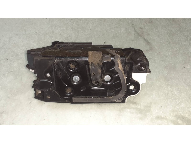 Recambio de cerradura puerta delantera derecha para seat ibiza (6j5) sport referencia OEM IAM 5N1837016A  